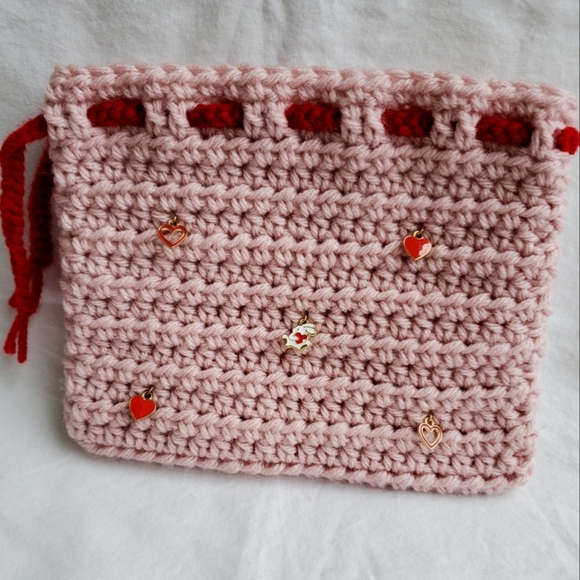Hand Crafted Handbags - 🛍Pink and Red Heart Charm Valentines Bag